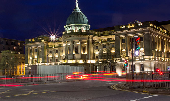 is it ideal to accept a deal from we buy any house Glasgow based companies